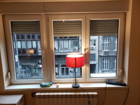 Private cozy room with shared kitchen in appartment, downtown Belgrade
